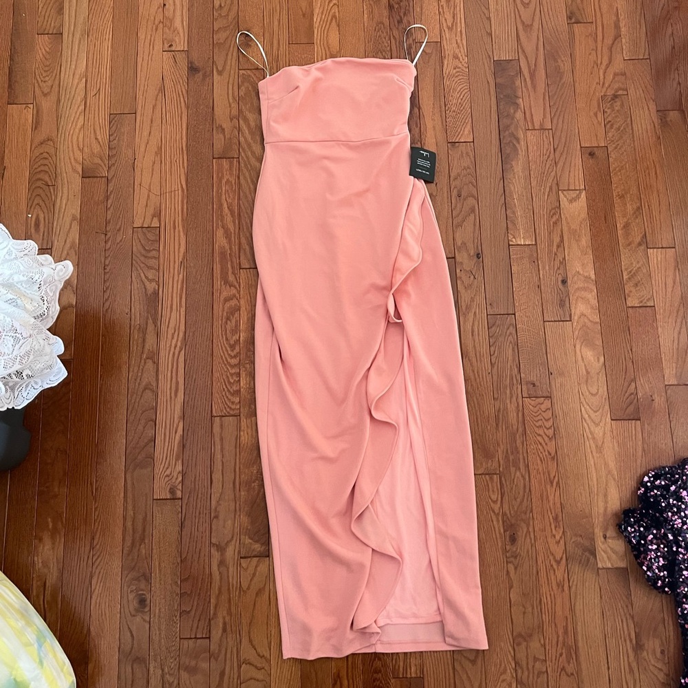 Lulus Strapless Dress
